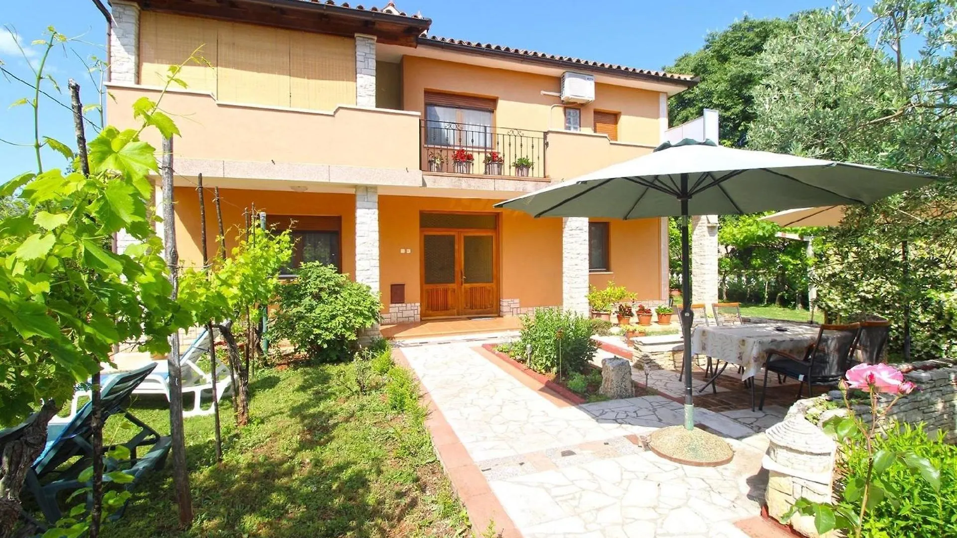 Ferienwohnung Fuer 6 Personen Ca 90 Qm In Muntic, Istrien Suedkueste Von Istrien 0*, Muntic Croatia